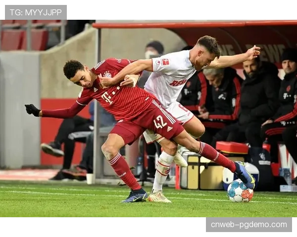 最新消息：拜仁慕尼黑官方确认，于帕梅卡诺将停赛缺席次回合